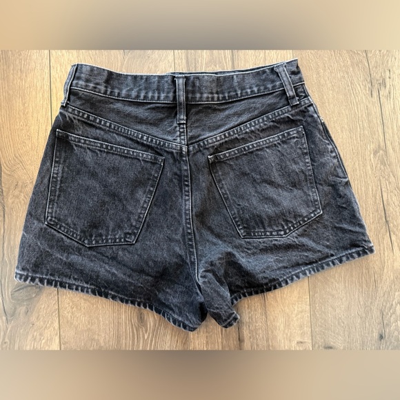 Madewell The Mom Jean Short Short Black/Gray Wash Size 26 - Picture 11 of 11